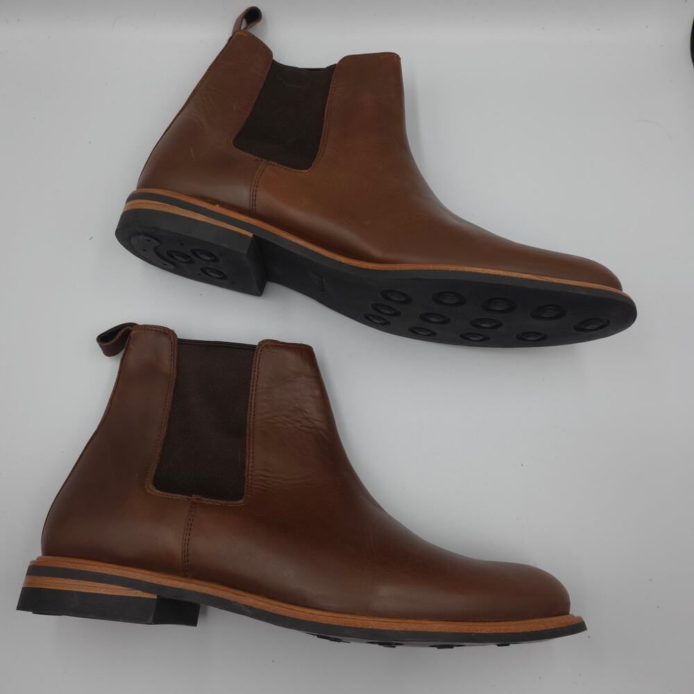 Nisolo All-Weather Chelsea Boots in Brandy Brown Size 13